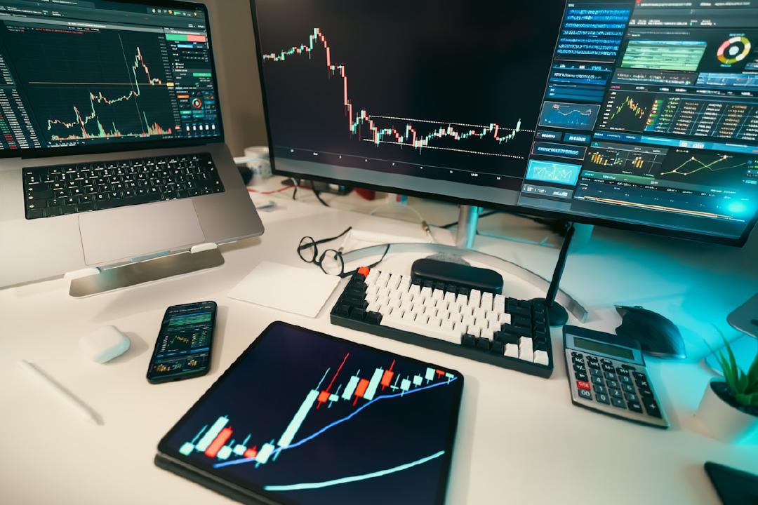 AI Agents Disrupting SaaS Business Model: End of Per-Seat Pricing ...
