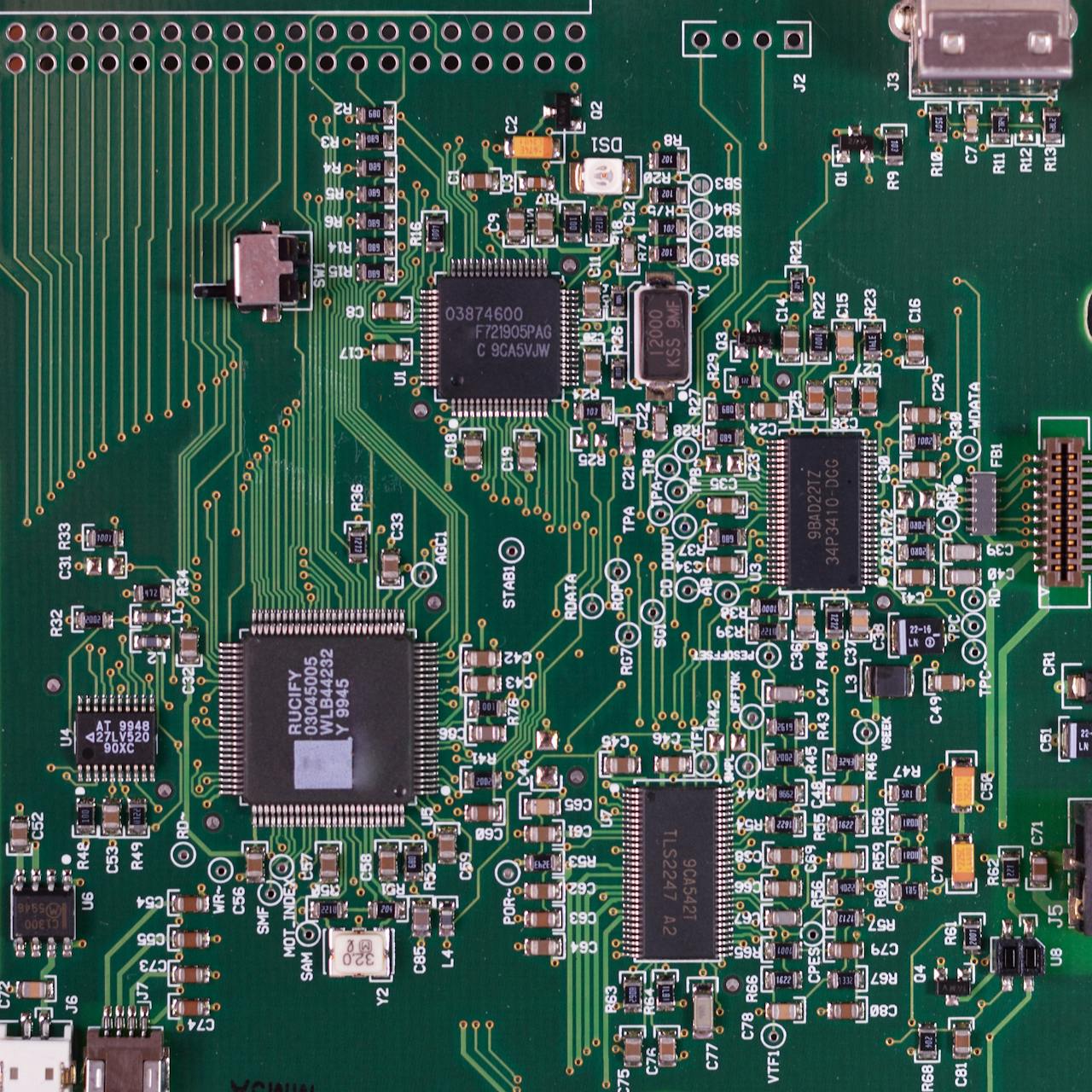 Circuit board with processor chips representing NVIDIA Nemotron 3 hybrid Mamba-Transformer architecture for agentic AI